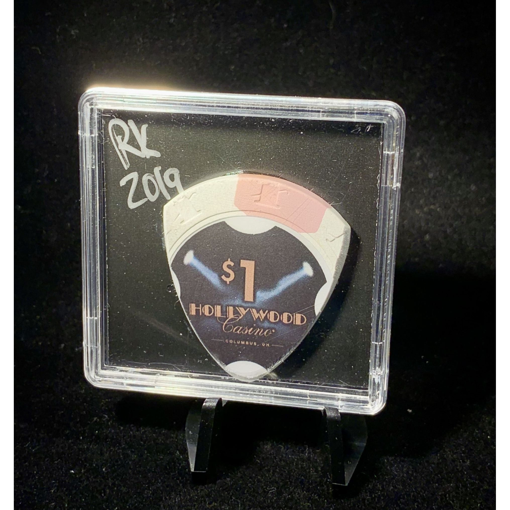 Hollywood Casino Guitar Pick